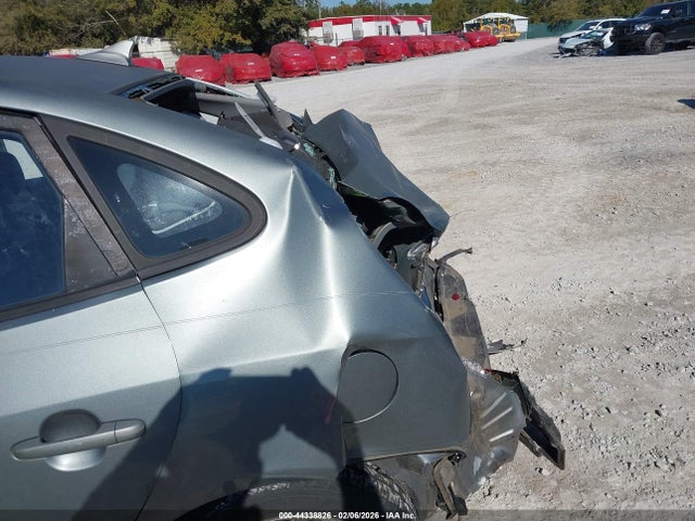 2010 HYUNDAI ELANTRA KMHDU4AD4AU011720 Photo 5