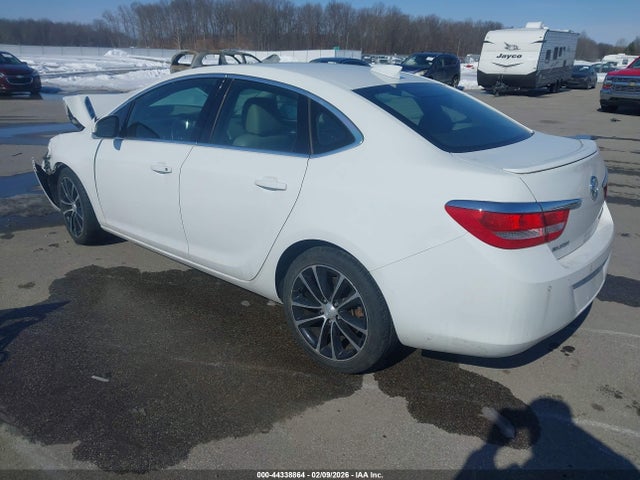 2017 Buick Verano Sport Touring მანქანა იყიდება აუქციონზე, vin: 1G4PR5SK9H4111341, აუქციონის ნომერი: 44338864