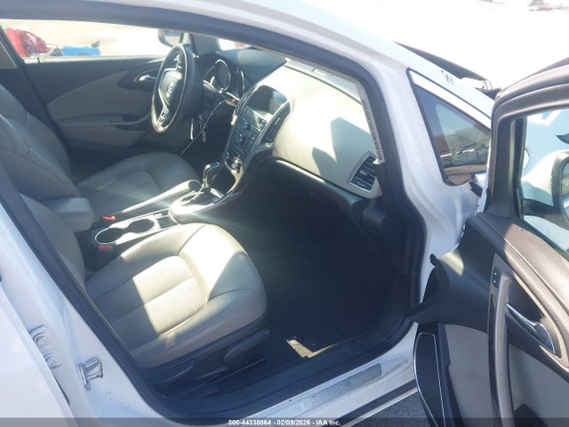 2017 Buick Verano Sport Touring მანქანა იყიდება აუქციონზე, vin: 1G4PR5SK9H4111341, აუქციონის ნომერი: 44338864