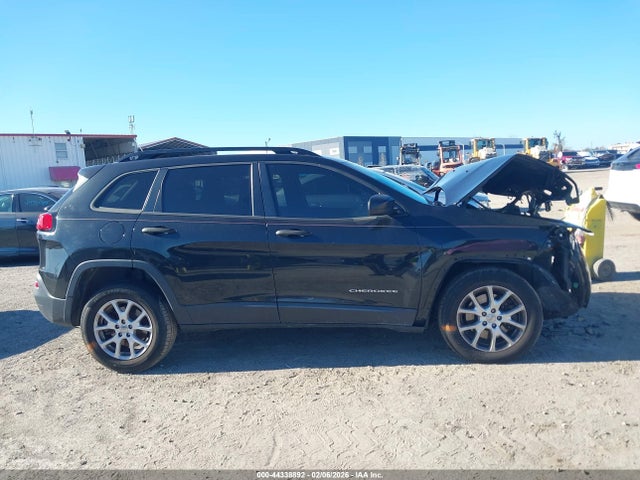 Продажа на аукционе авто 2016 Jeep Cherokee Sport, vin: 1C4PJMAB3GW286632, номер лота: 44338892
