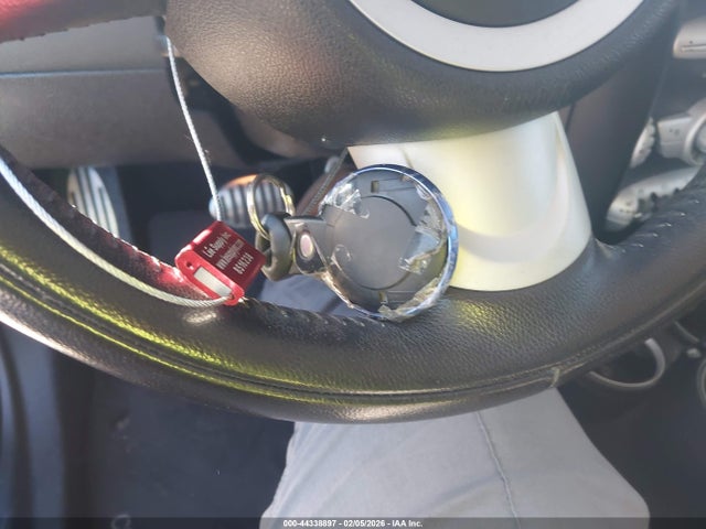 2010 MINI COOPER S CLUBMAN WMWMM3C54ATP94609 Photo 10