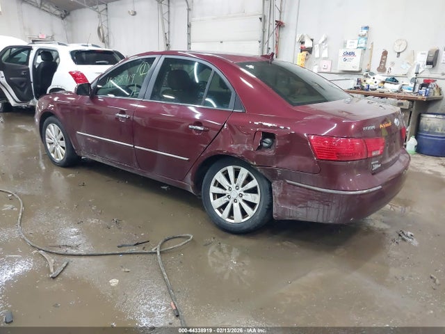 2009 HYUNDAI SONATA 5NPEU46C29H521174 Photo 2