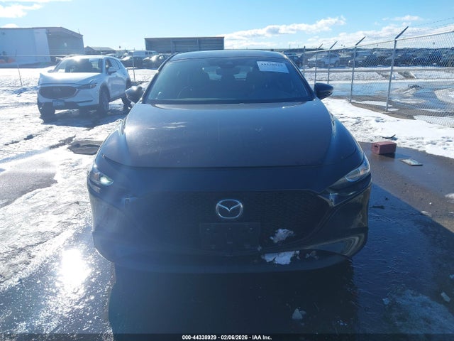 JM1BPBLM2L1162001 Mazda MAZDA3