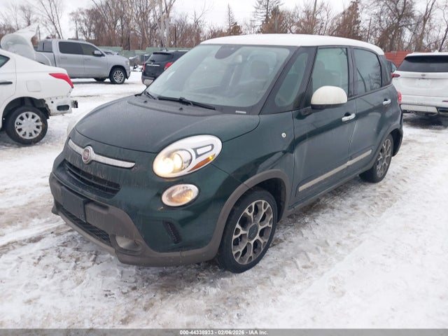 2016 FIAT 500L ZFBCFADH6GZ038083 Photo 1