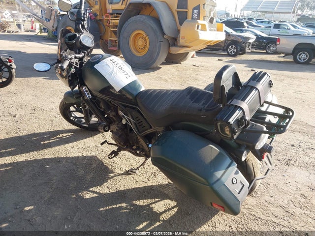 2024 HONDA CMX1100 JH2SC8354RK300834 Photo 2