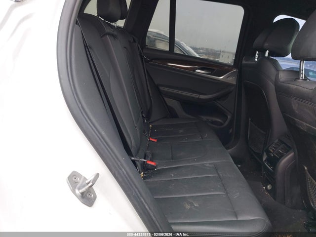2018 BMW X3 5UXTR9C55JLD68187 Photo 7