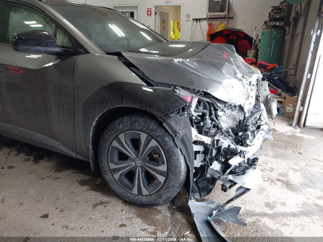 2024 TOYOTA BZ4X JTMABACA9RA073643 Photo 5