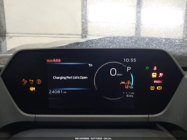 2024 TOYOTA BZ4X JTMABACA9RA073643 Photo 6