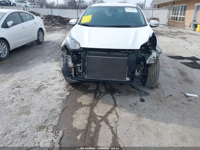2021 KIA SPORTAGE KNDPMCAC4M7918960 Photo 5