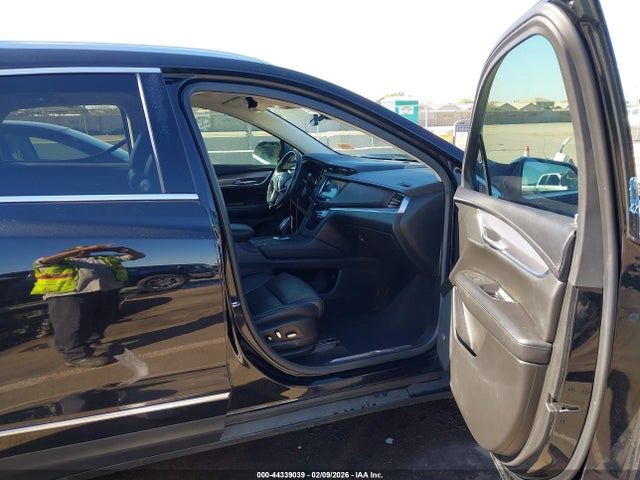 2019 CADILLAC XT5 1GYKNCRS6KZ236791 Photo 4