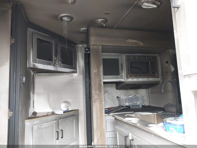 5SFNB342XRE531216 Heartland 29flr