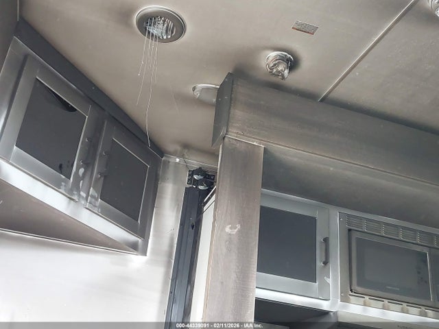 5SFNB342XRE531216 Heartland 29flr