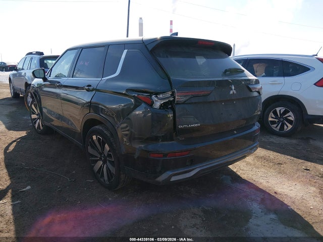 2025 MITSUBISHI OUTLANDER JA4J3VA80SZ021405 Photo 2