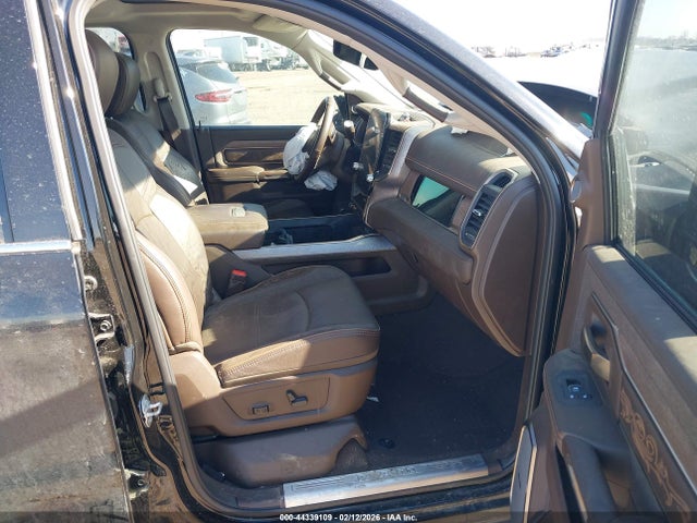 Продажа на аукционе авто 2025 Ram 3500 Limited Longhorn  4x4 8' Box, vin: 3C63RRRL0SG509516, номер лота: 44339109