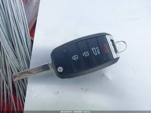 KNAGT4L36J5198488 KIA Optima Lx