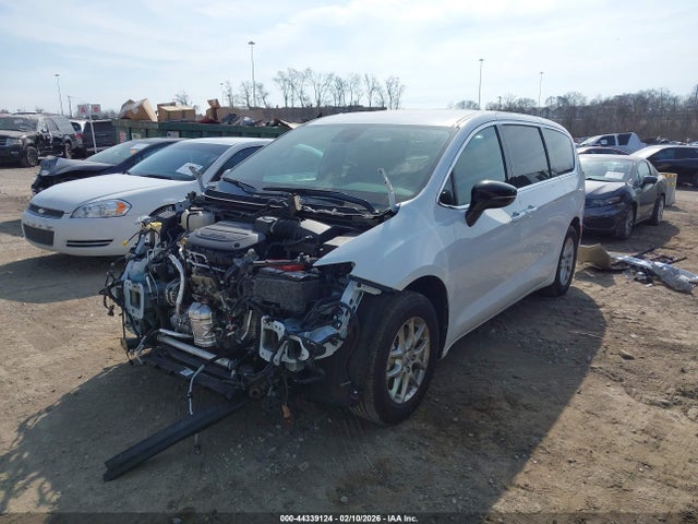 2025 CHRYSLER PACIFICA 2C4RC1BG6SR532473 Photo 1