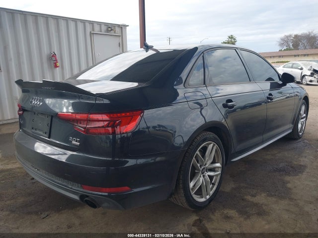 WAUKMAF40HN043732 Audi A4 2.0t Season Of Audi Ultra Premium