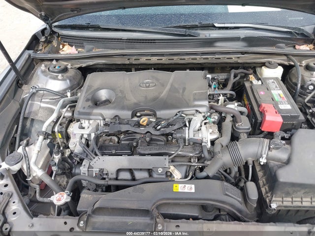 4T1B11HK4JU118818 Toyota CAMRY SE