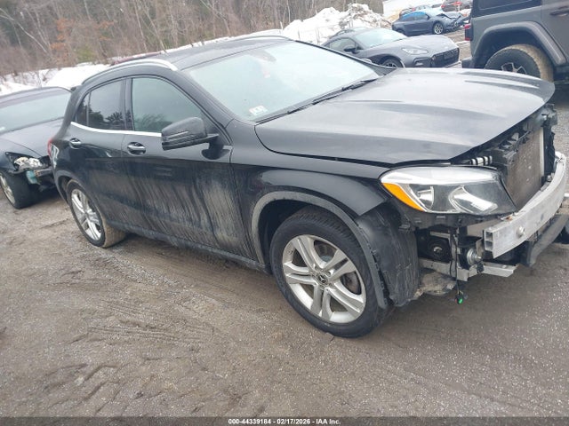 2019 MERCEDES-BENZ GLA 250 WDCTG4GB8KJ550173