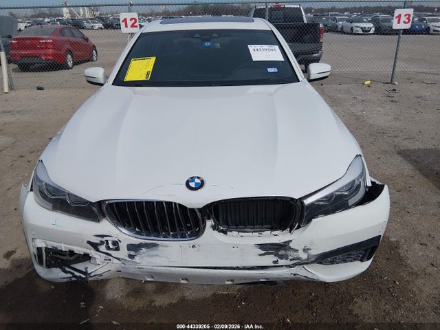 2019 Bmw 740i მანქანა იყიდება აუქციონზე, vin: WBA7E2C59KB454433, აუქციონის ნომერი: 44339205