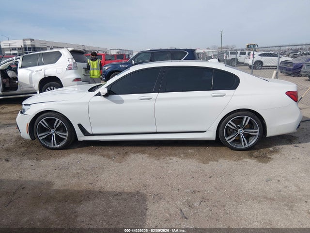 2019 Bmw 740i მანქანა იყიდება აუქციონზე, vin: WBA7E2C59KB454433, აუქციონის ნომერი: 44339205