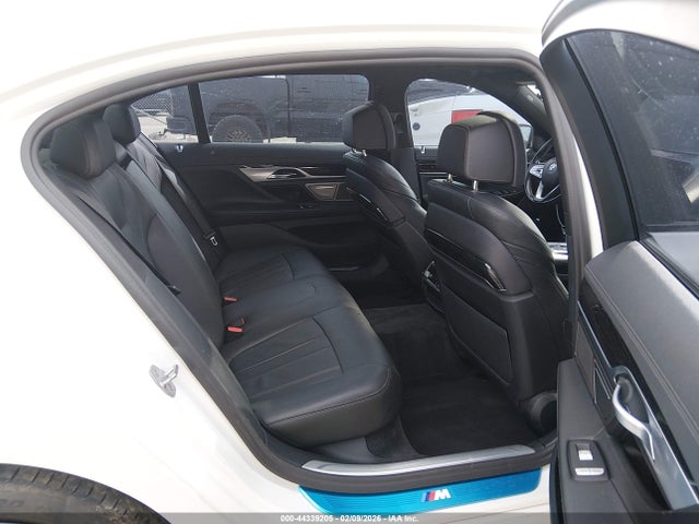2019 BMW 740I WBA7E2C59KB454433 Photo 7