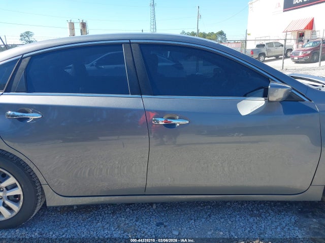 1N4AL3AP0HN363766 Nissan Altima 2.5 S