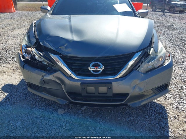 1N4AL3AP0HN363766 Nissan Altima 2.5 S