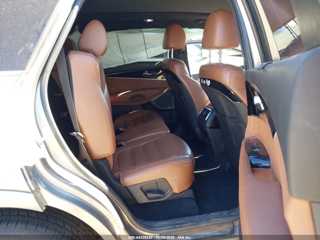 5XYPK4A52KG493509 KIA Sorento 3.3l Sxl