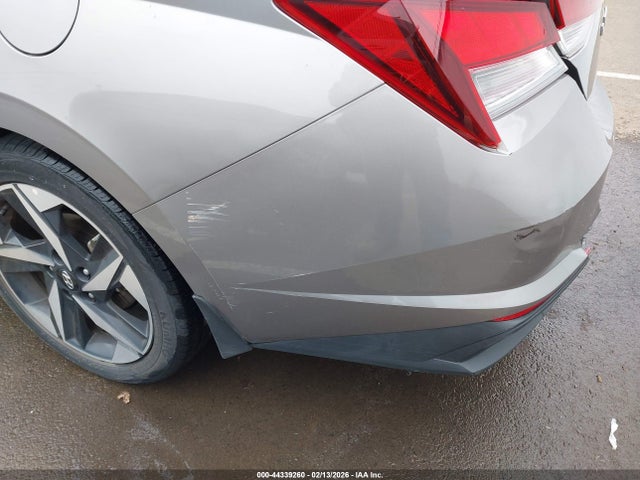KMHLS4AG8PU521105 Hyundai ELANTRA SEL