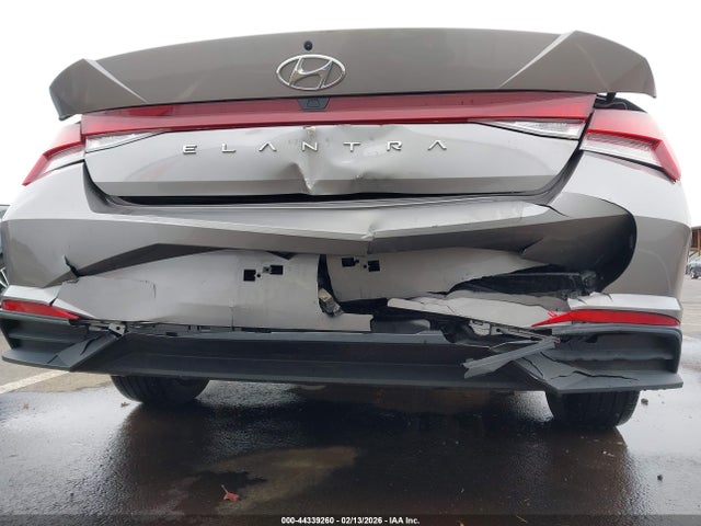 KMHLS4AG8PU521105 Hyundai ELANTRA SEL