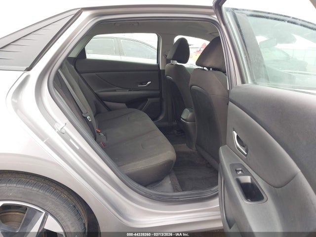 KMHLS4AG8PU521105 Hyundai ELANTRA SEL