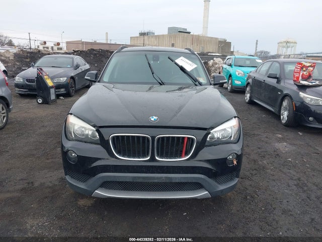 2013 BMW X1 WBAVM1C55DVW43635 Photo 5