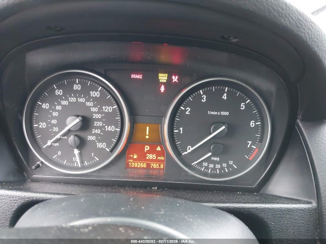 2013 BMW X1 WBAVM1C55DVW43635 Photo 6