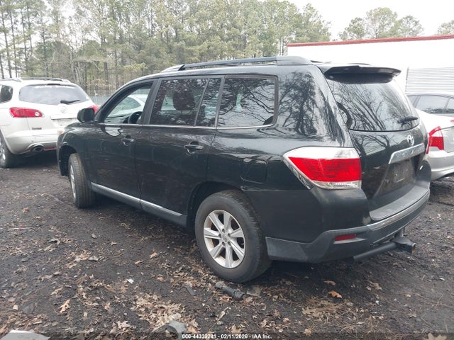 2013 TOYOTA HIGHLANDER 5TDBK3EH6DS248128 Photo 2