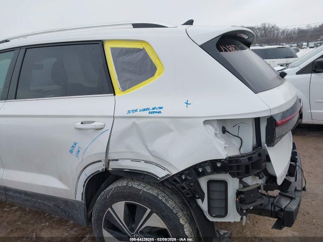 2025 Volkswagen Taos 1.5t Se მანქანა იყიდება აუქციონზე, vin: 3VVVC7B26SM008416, აუქციონის ნომერი: 44339285