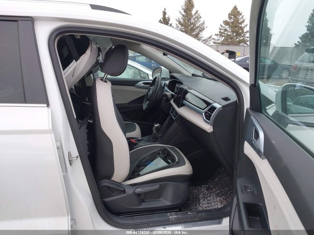 2025 Volkswagen Taos 1.5t Se მანქანა იყიდება აუქციონზე, vin: 3VVVC7B26SM008416, აუქციონის ნომერი: 44339285