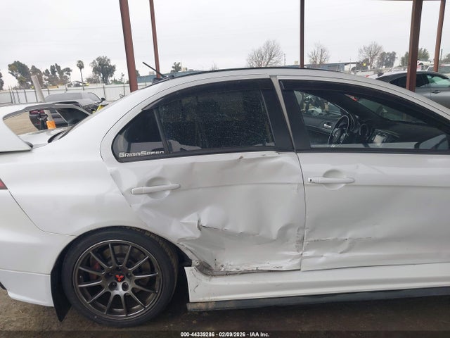 2015 MITSUBISHI LANCER EVOLUTION JA32W7FV5FU027696 Photo 5