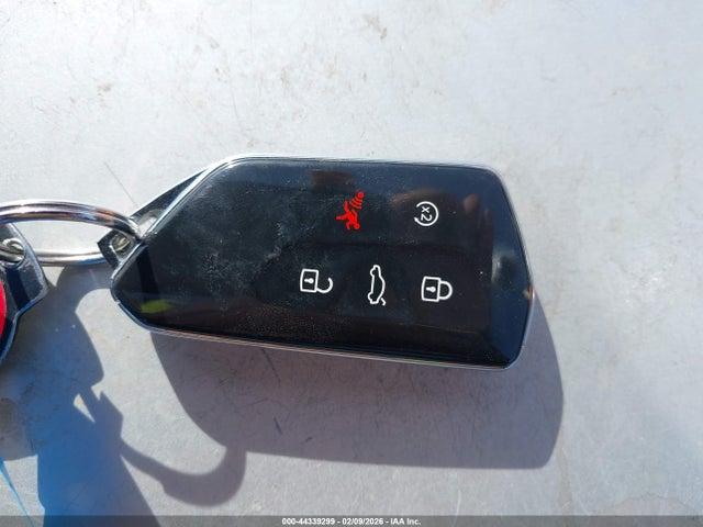 2025 VOLKSWAGEN TIGUAN 3VVGR7RMXSM052689 Photo 10