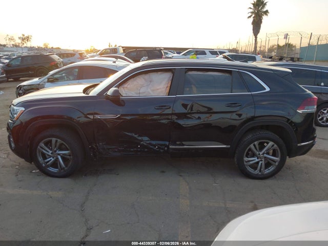 Продаж на аукціоні авто 2024 Volkswagen Atlas Cross Sport 2.0t Sel R-line, vin: 1V2AE2CAXRC230564, номер лоту: 44339307