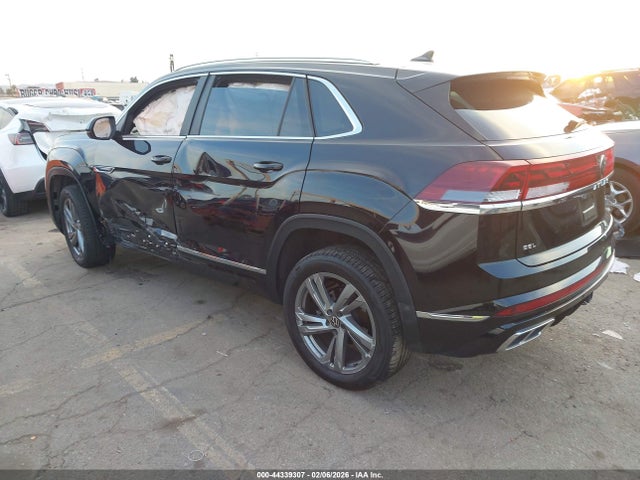 Продаж на аукціоні авто 2024 Volkswagen Atlas Cross Sport 2.0t Sel R-line, vin: 1V2AE2CAXRC230564, номер лоту: 44339307