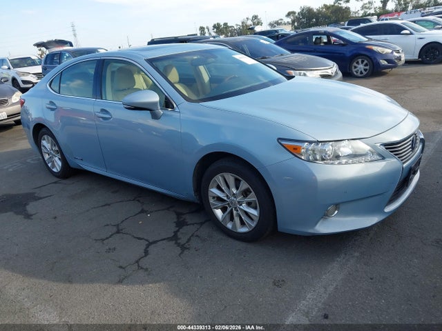 2013 LEXUS ES 300H JTHBW1GG2D2007220