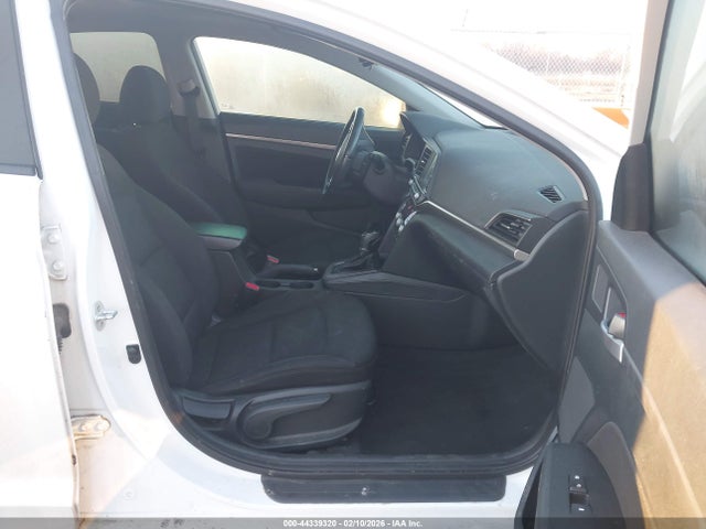 Aukcja sprzedaży 2019 Hyundai Elantra Value Edition, vin: 5NPD84LF3KH458834, numer aukcji: 44339320