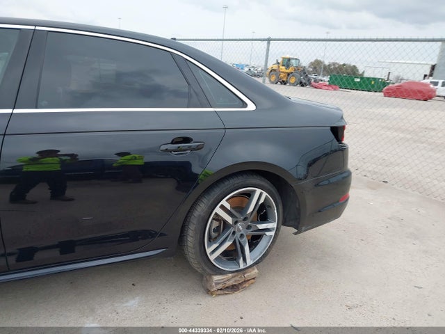 WAUFNAF41HN050672 Audi A4 2.0t Premium