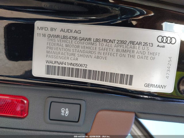 WAUFNAF41HN050672 Audi A4 2.0t Premium