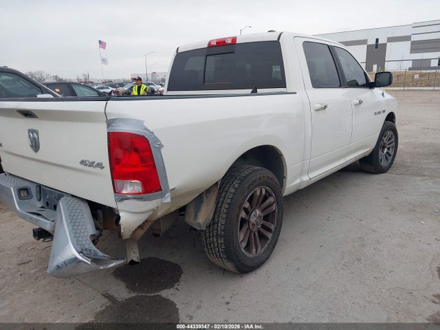 2009 DODGE RAM 1500 1D3HV13T99S774742 Photo 3