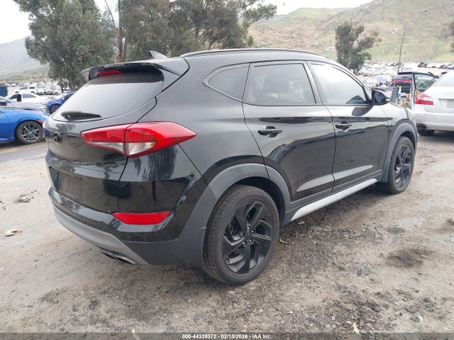 KM8J33A29HU371896 Hyundai Tucson Limited