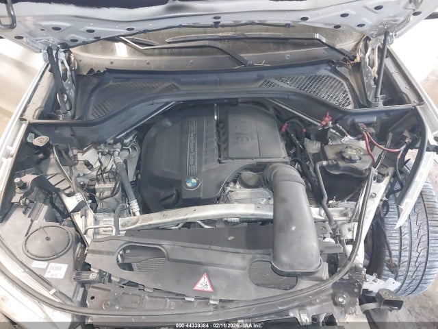 44339384 :رقم المزاد ، 5UXKR0C55F0P11514 vin ، 2015 Bmw X5 Xdrive35i مزاد بيع