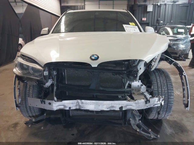 44339384 :رقم المزاد ، 5UXKR0C55F0P11514 vin ، 2015 Bmw X5 Xdrive35i مزاد بيع