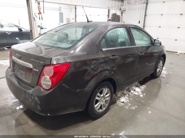 1G1JD5SB2E4109959 Chevrolet Sonic Lt Manual